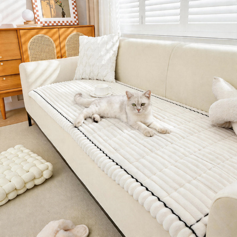 Yantheti A07 White sofa cover